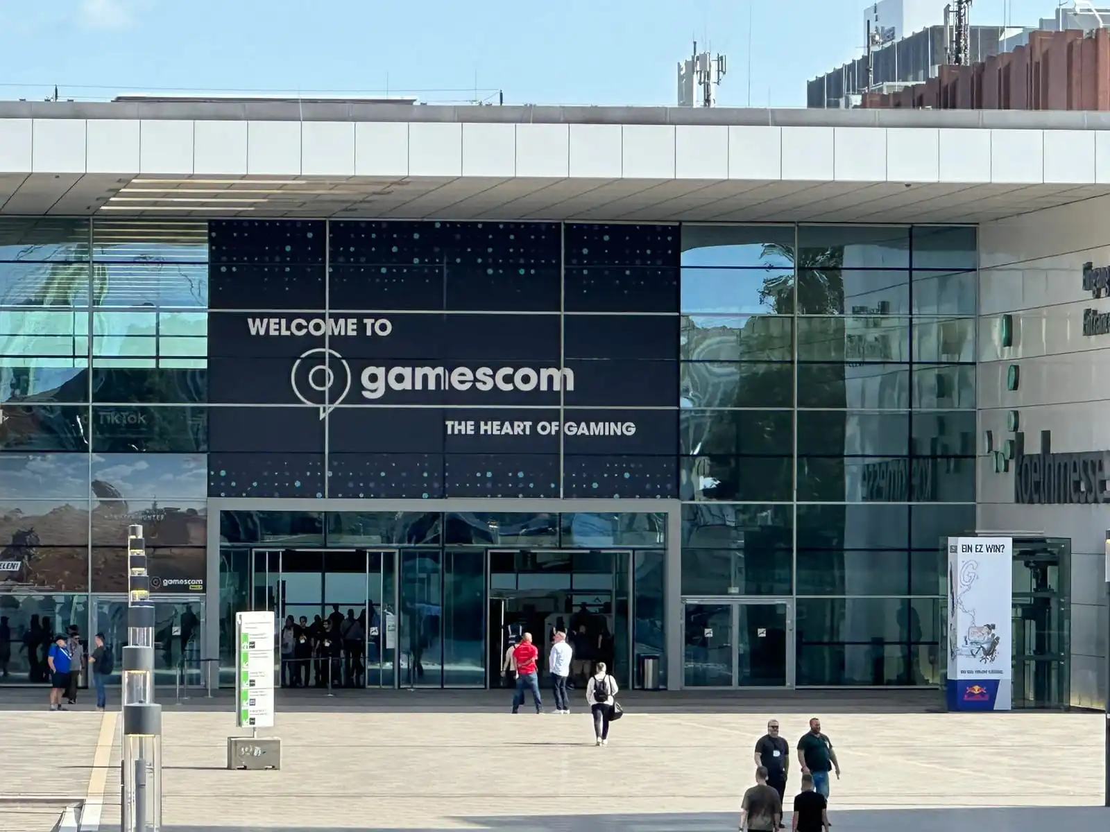 The Cologne
Koelnmesse.